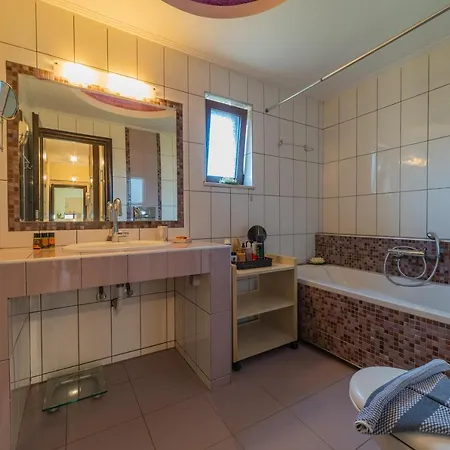 Villa Deluxe Kamba With Sea View *